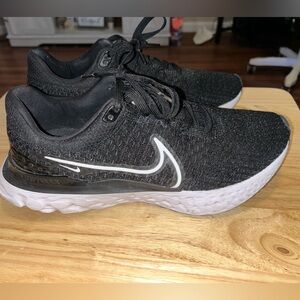Nike React Infinity 3 - Women’s 11 Shoes
